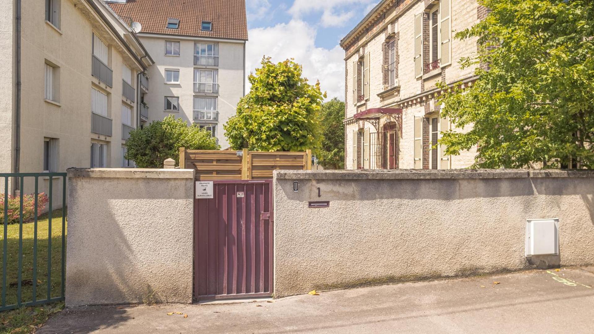 Appartement Bonappart 4 - Charme Napoleonien & Confort
